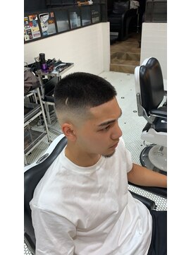 バーバーブロス 吉祥寺店(BARBER BROS) 【LUDLOW BROS.】KurashigeMiyabi  ボウズフェード