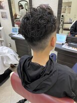 ヘアーデザインロアール(HairDesign  LOIRE)&nbsp;フェードカット×パーマ