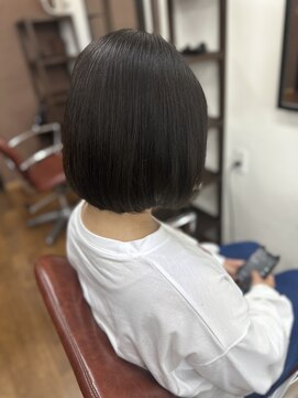 ヘアーサロン カラー 色彩店(COLOR) イヤリングカラー