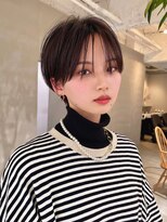 トゥナ(Tuna) 前髪長めのマッシュショート