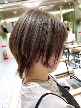 ゼストララ(ZEST Lara) 【YUICHI】ウルフレイヤー×髪質改善 【吉祥寺】