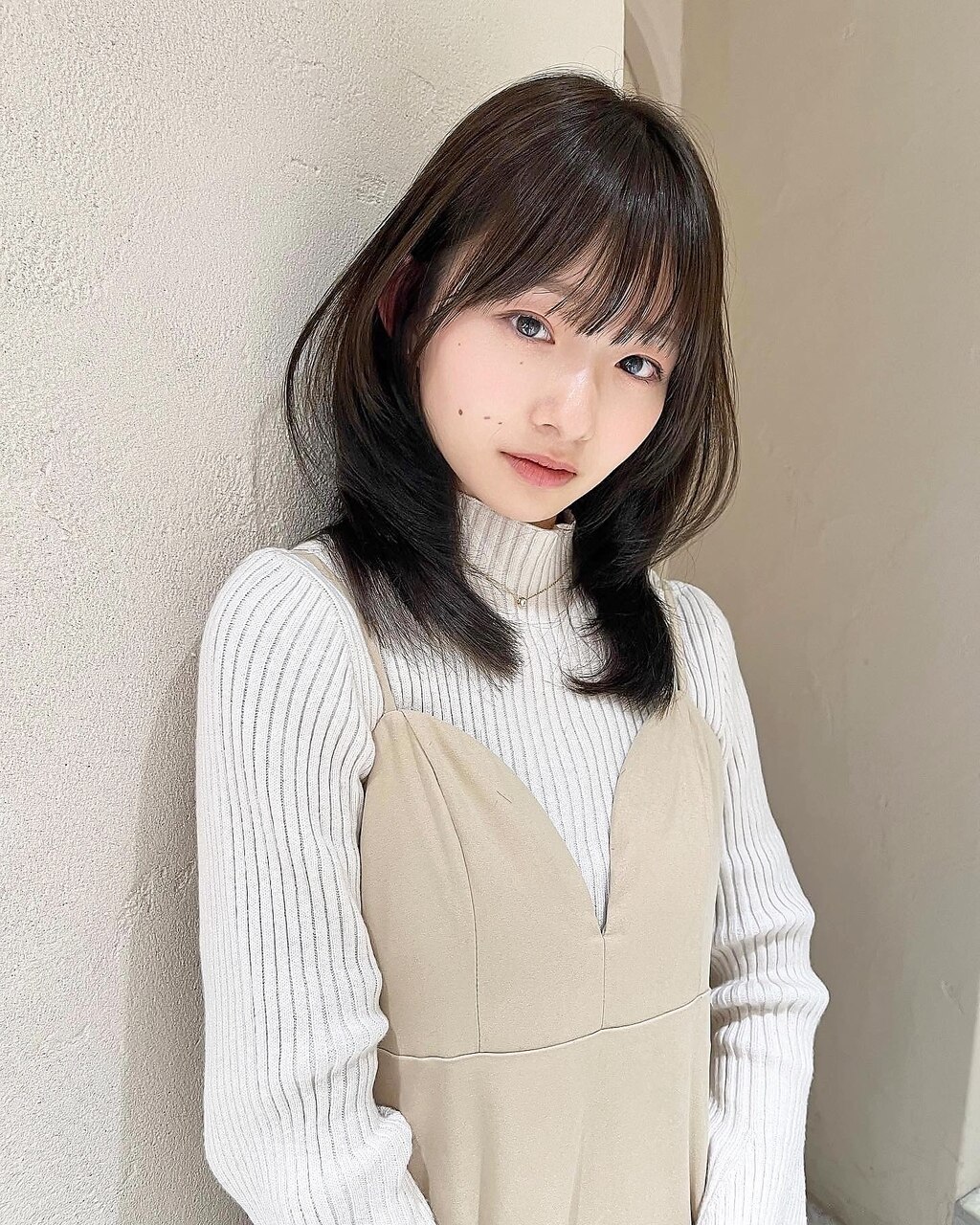 レイヤーカット ミディアムヘア レイヤーミディアム：L195535809