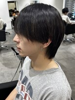 ヒュイル バイ ニアウ(Hwyl by Niau) メンズマッシュパーマニュアンスパーマスパイラルパーマ刈り上げ