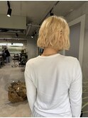 癖毛切りっぱなしボブ
