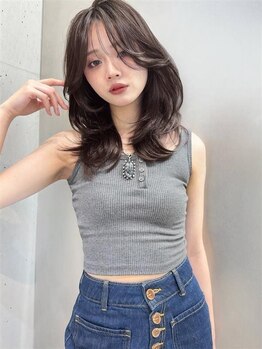 ソヨン 岡山店(SOYON)の写真/頭が小さく小顔に見える、ボリュームが出て見えるなどシルエットにこだわったカットで美しいフォルム実現!