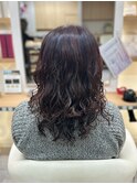 大人女性の艶感パーマスタイル