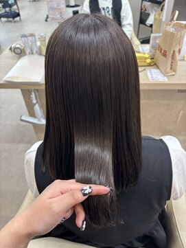 エルレ(Elure) カプチーノカラー