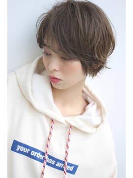 アンアミ オモテサンドウ(Un ami omotesando) 【Un ami】《増永剛大》すっきり×ふんわり、カジュアルショート