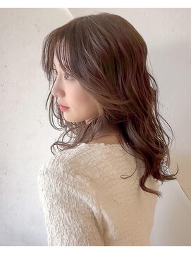 オーブ ヘアー ミア 大村店(AUBE HAIR mia) 20代・30代_顔まわりレイヤーミディアム
