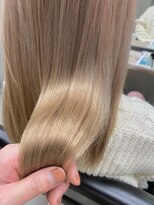 メーヴェ(Mowen) 南堀江　mowen 艶髪　酸熱ストレート　髪質改善