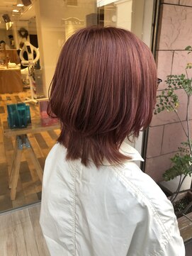 クラップス 杉田店(CLAPS) ウルフコーラルピンク/ドーリーガール/小顔カット/リラクシー