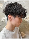 波巻きツイストスパイラルパーマメンズ 大通札幌センターパート