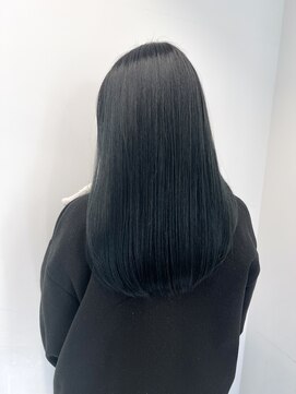 アソビ 表参道(ASOBI) ブリーチなし　ダブルカラー　ブルーブラック　透明感