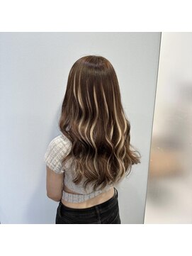 レヴェリー(REVERIE) #プルエクステ#ハイライト#ホワイト