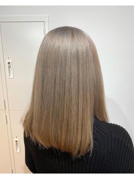 ナンバー 秋田店(N°) ミルクティーbeige