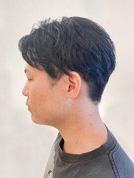 ビアンコ(BlANCO) センター分けショート(四ツ橋)