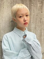 アミー 駒澤(Ammy komazawa)&nbsp;ベリーショート/ブロンド/ダブルカラー