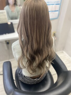 ヘアアンドメイク サファイア 豊橋店(ヘア&メイク SAPPHIRE) #ギャル#大人っぽ#ハイトーン#韓国ヘア#ワンホン