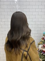 ループウエスト(LOOP WEST)&nbsp;ブリーチ無しグレージュカラー