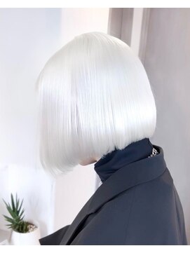 ミーム 原宿 表参道(meme) ブリーチ2回ホワイトカラーケアブリーチホワイトブリーチカラー