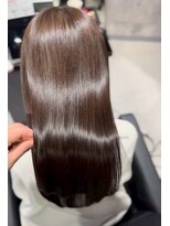 レイズアンダーバーホワイト(RAISE by _WHITE)&nbsp;艶髪/髪質改善/透明感/レイヤーカット