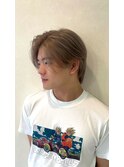 ハイトーンベージュ×好感度センターパート