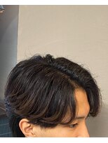 ミオ ゾーン(Mio'' ZONE)&nbsp;毛流れセンターパート