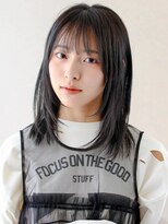 ガリカ 博多(Gallica)&nbsp;毛先内巻きワンカールで動きのある暗髪ロブ