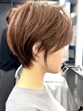 ブレス ヘアデザイン(BLESS hair design) 東静岡ショートボブくびれショートイルミナカラー顔周りレイヤー