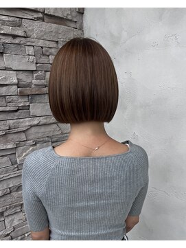 ココロヘアー ウィル 半田山店(Cocolo hair Will) 柔らかブラウンの艶感丸みボブ