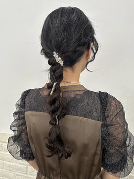 メイクス 表参道(MAKE'S omotesando) 編み下ろしアレンジ