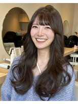 ザックジングウ 表参道(ZACC JINGU)&nbsp;矢野口の艶カラー×柔らかカール【大人可愛いロング】