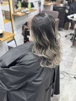 シールドヘアー 沖縄 新都心(C'LD Hair)&nbsp;グラデーションカラー＊プラチナシルバー