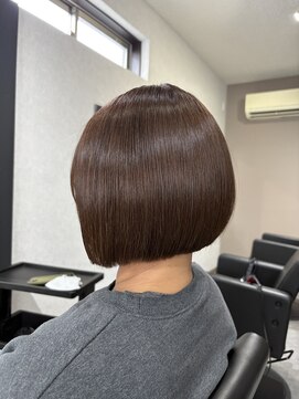 ブレイク 袋井店(BREK) 前下がりボブ/小顔カット