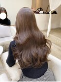 ・ミルクティーブロンドダークブルーワンホンレイヤーウルフ