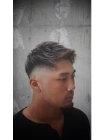 チルチェア 池袋(CHILL CHAIR)&nbsp;ホワイトメッシュ×2ブロフェード<池袋/バーバー>