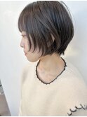 大人レイヤーカット ショートボブ 耳かけ