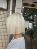 ミラシィ 稲毛(Mirashy)&nbsp;ホワイトブロンド×タッセルボブ