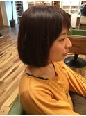 カットだけで収まる上品ボブ