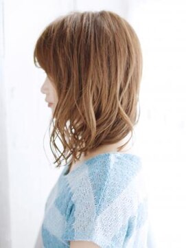 ヘアメイク ナル(hair make nalu) 透け感バングのゆるミックスカール