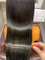 トゥーリ 薬院店(tuuli)&nbsp;上杉（武本）茉与★スタイル