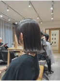 切りっぱなし/外ハネ/ボブ/赤み消しカラー/透明感カラー