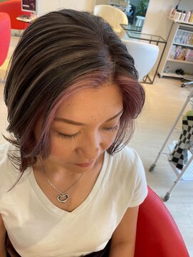 ヘアーリゾートラシックアールプラス(hair resort lachiq R+) 《R＋》フェイスピンク◎ウルフヘア