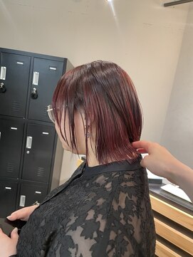 アイリー 名古屋(A/LEE) ボブインナーカラー/ボルドーカラー/暖色