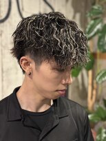 ロイズ ヘアデザイン アンド スパ(LOES)&nbsp;スパイラルパーマ&ハイライトメッシュ