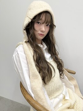 チーカ(chica) オリーブベージュ×ゆるふわウェーブ