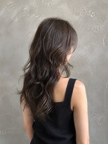吉 船橋(kici)&nbsp;艶感暗髪ハイレイヤーロング/ワンカールパーマ/韓国ヘア/船橋