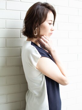 ノイン(noine) お気に入りの服をもっと好きになる。