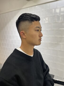 メリケンバーバーショップ フクオカ(MERICAN BARBERSHOP FUK) クロップスタイル