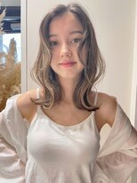 トルネード(TORNADO)&nbsp;くびれヘア 外国人風ハイライト ベージュ t925